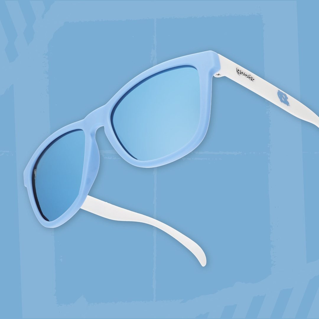 "Hark The Sound” UNC Collegiate OG Polarized Sunglasses Goodr