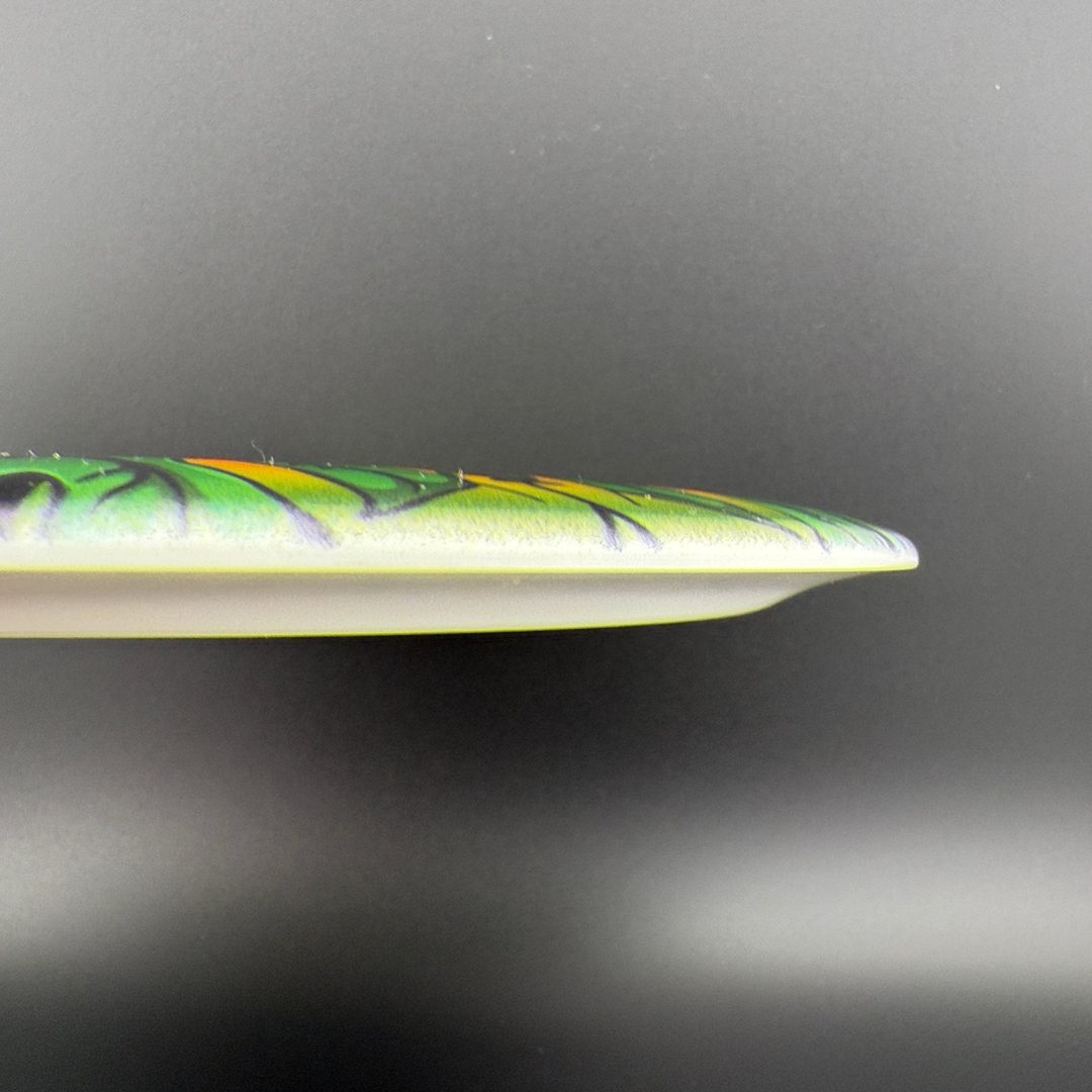 Fuzion Sergeant - DyeMax - Tiki Dynamic Discs