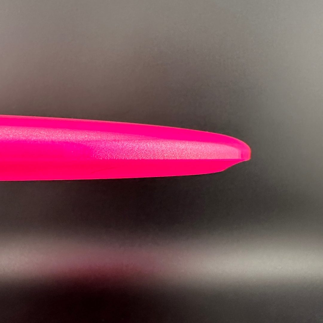 Lucid Glimmer Warrant - Red Split Dye Dynamic Discs