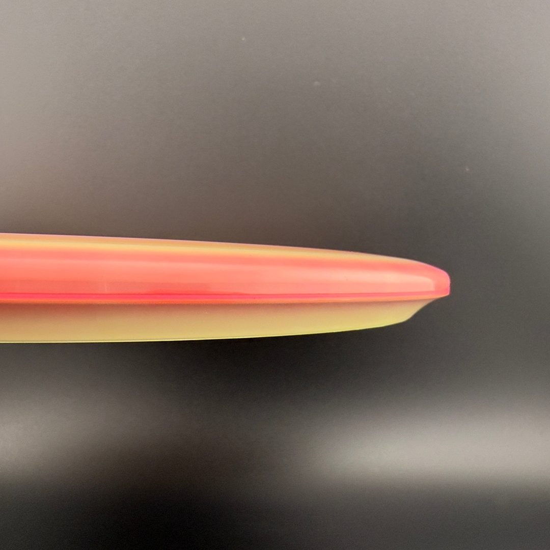 Swirly ESP Buzzz First Run - Paul McBeth 4x Claws - Pink Halo Discraft