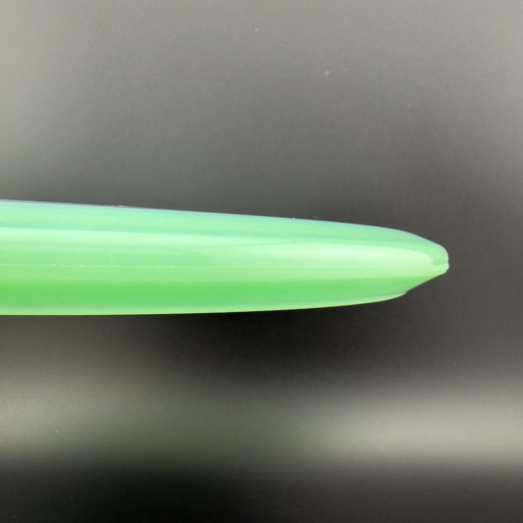 Color Glow C-Line MD3 Penned - 5502 Claw Run X-Out - Double Stamp Discmania