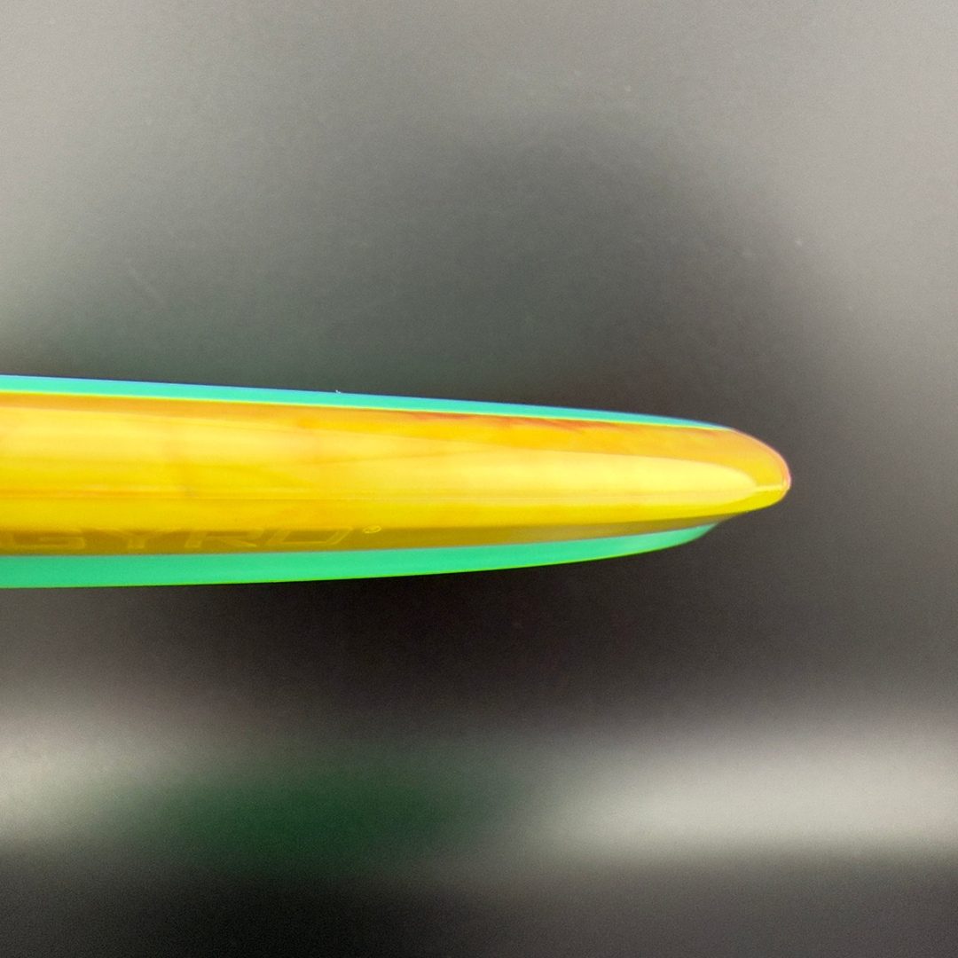 Neutron Hex - Valor by Marm O Set DFX LTD 1/1300 Axiom