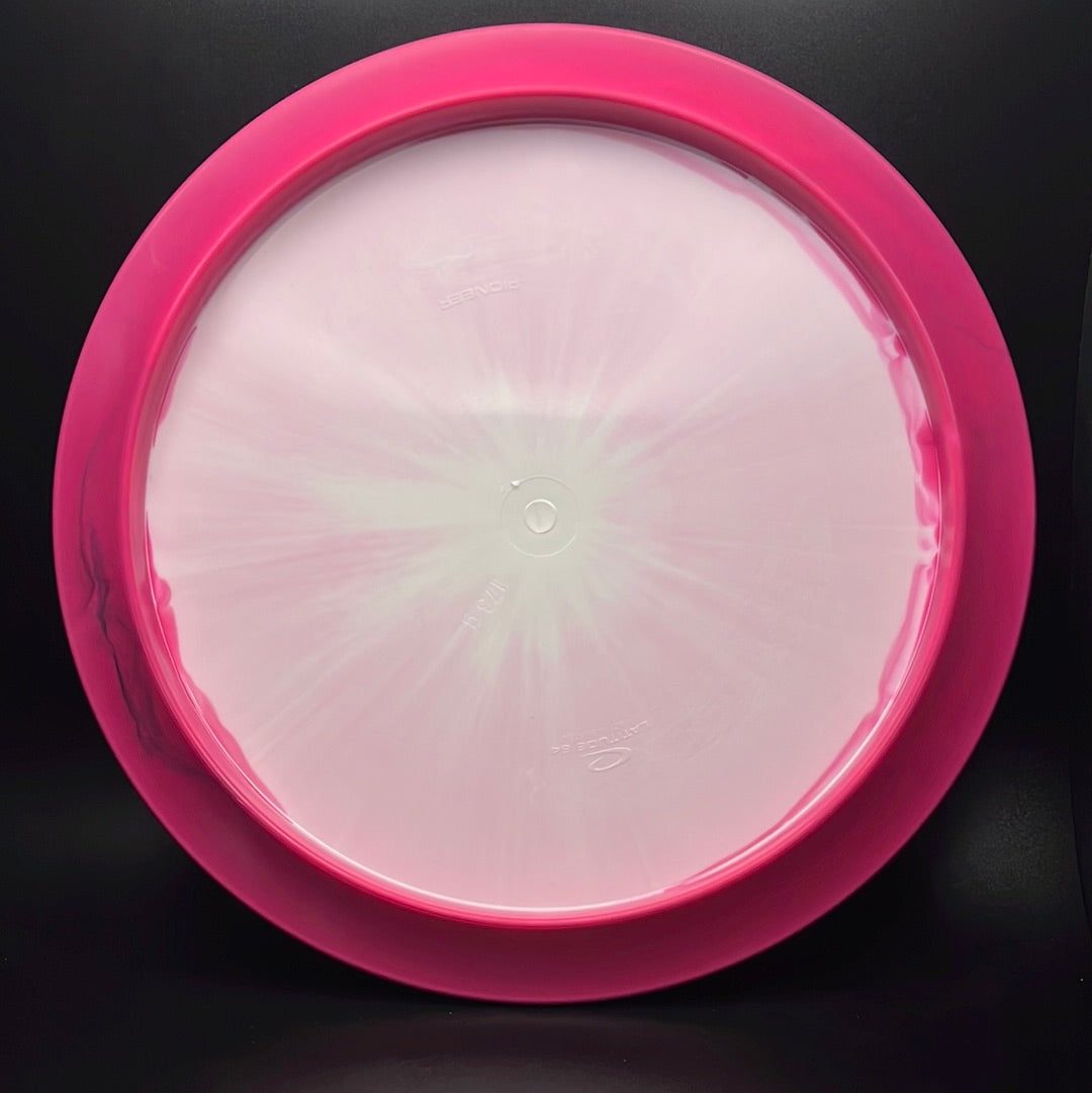 Gold Orbit Pioneer - Kevin Kiefer Tour Series 2023 Latitude 64