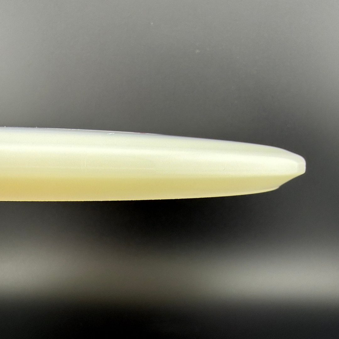 Glow C-Line MD3 - Mystery Disc Shield - MB 25 Discmania