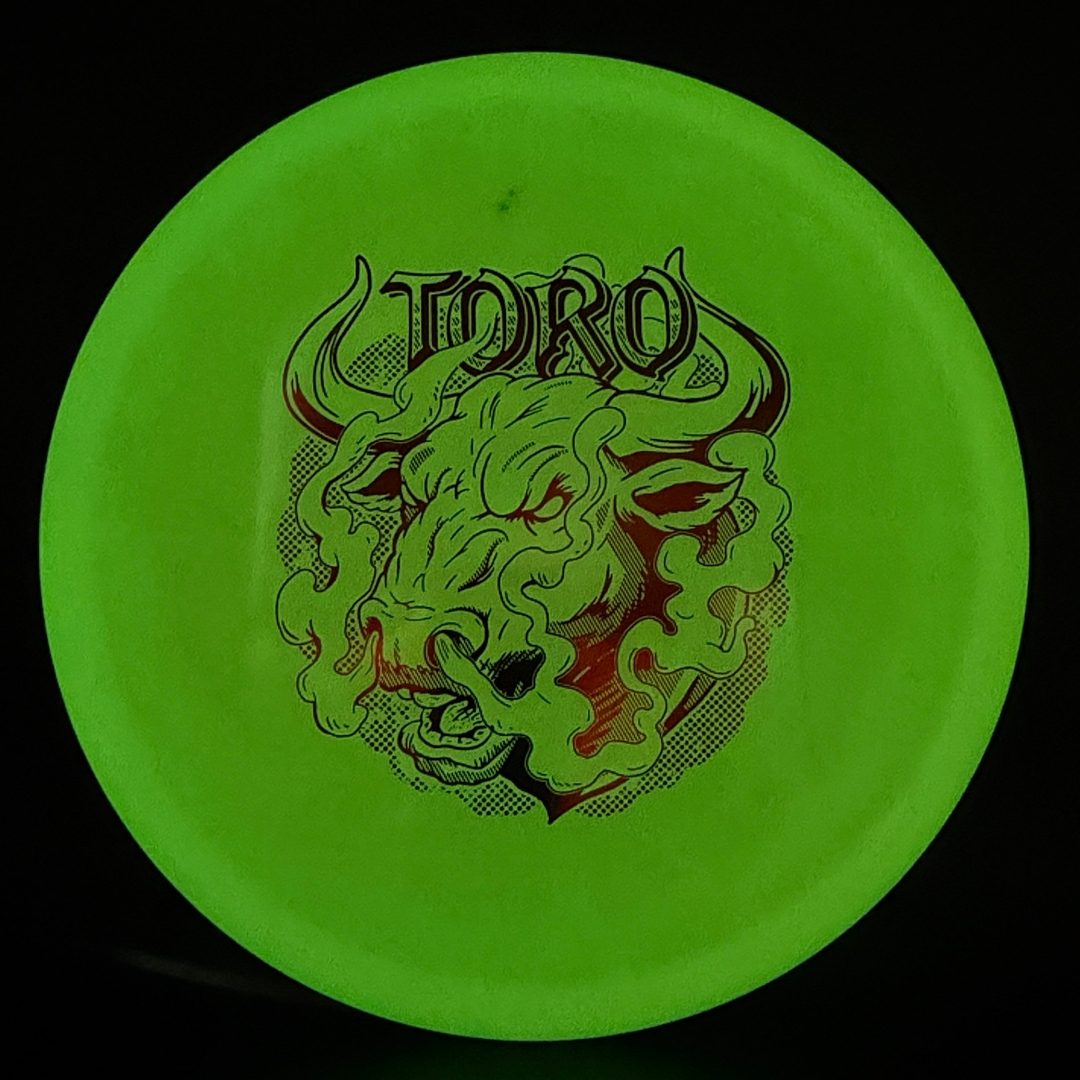 Classic Glow Champion Toro - Artist's Corner Innova