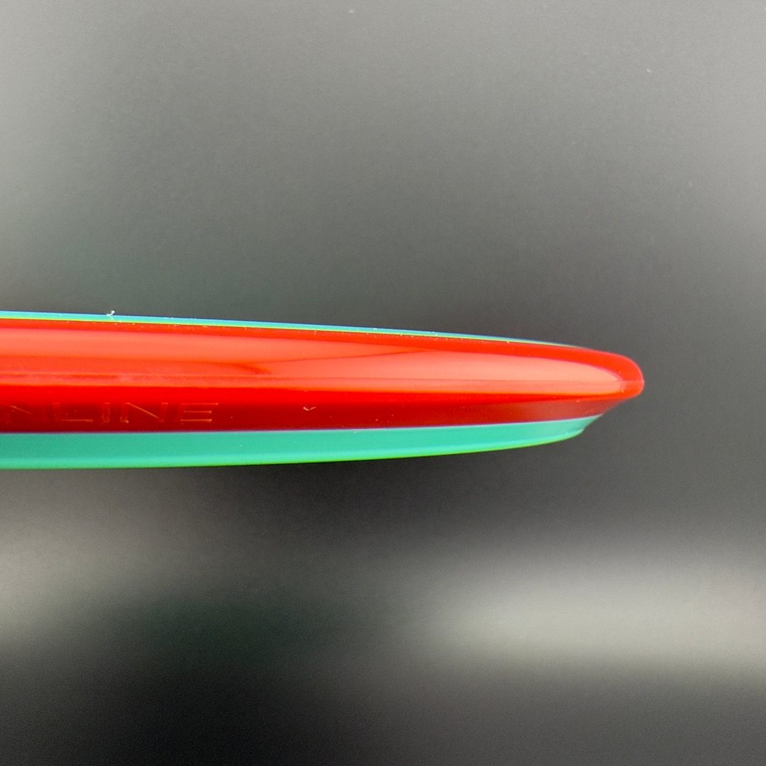 Neutron Balance - Discs Ahoy Axiom