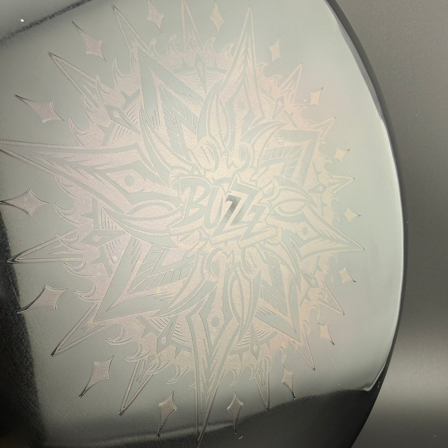 FuZed Glo Z Buzzz - Glo Rim / Black Flight Plate