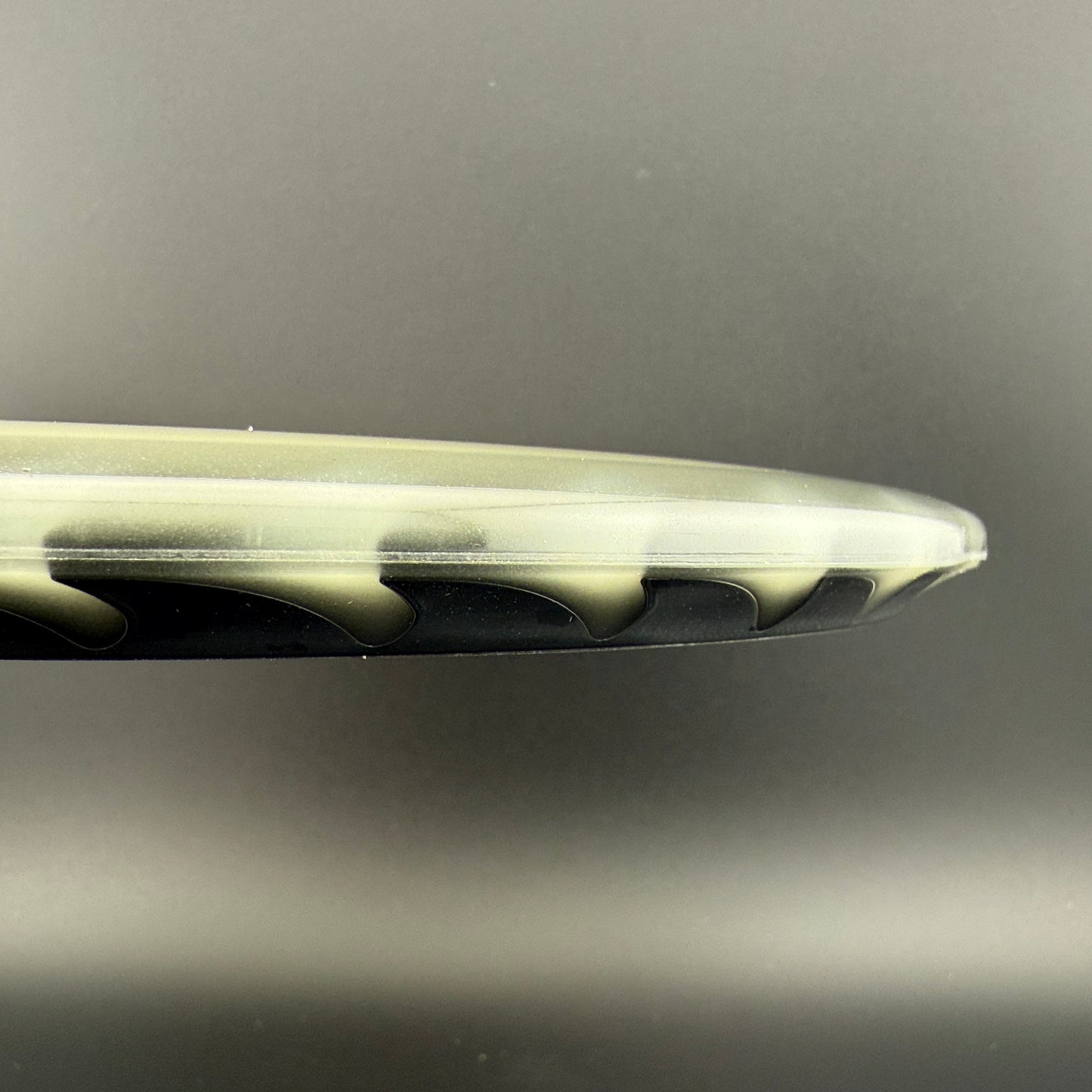 FuZed Glo Z Buzzz - Glow / Black Rim