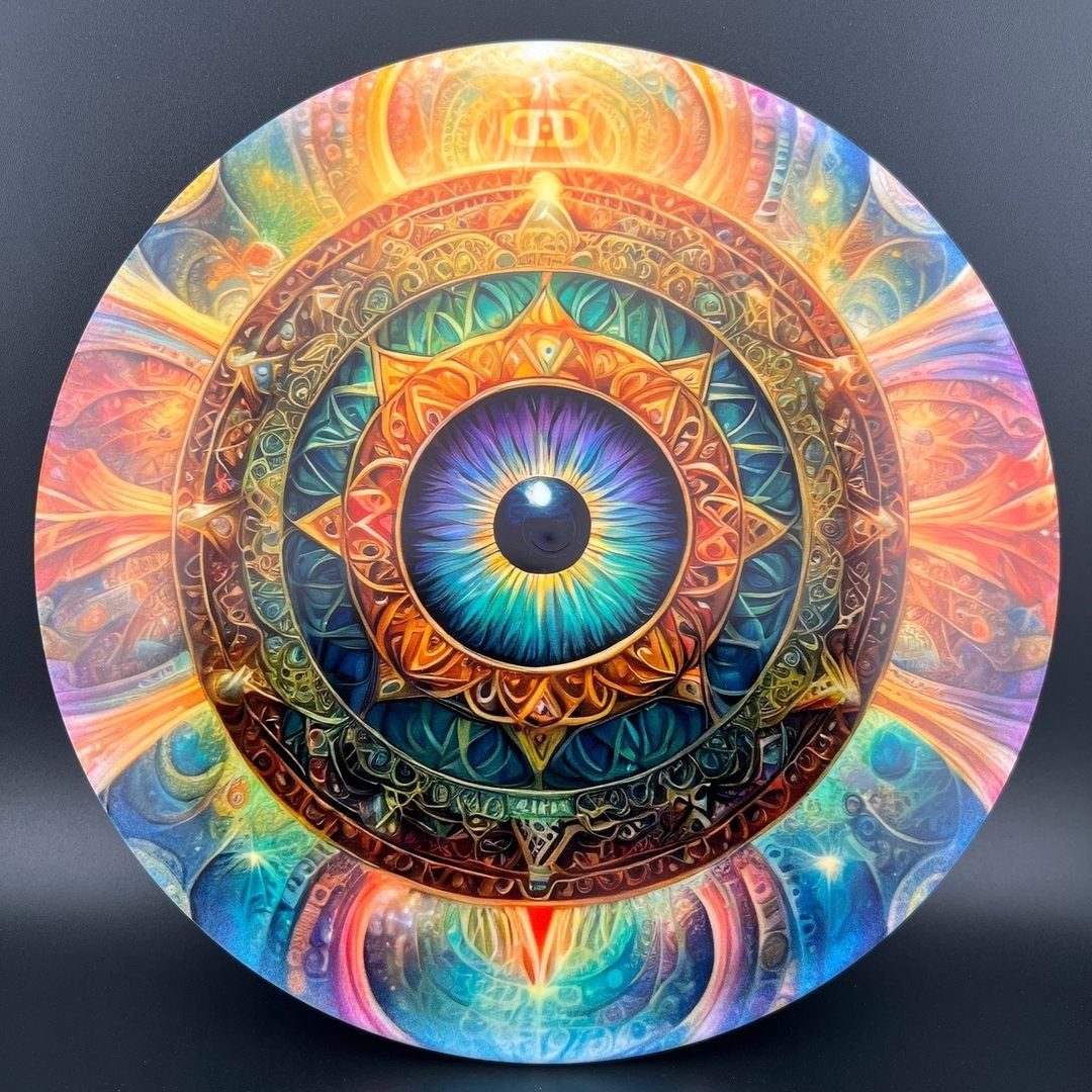 Fuzion Felon - DyeMax - All Seeing Eye Past Dynamic Discs