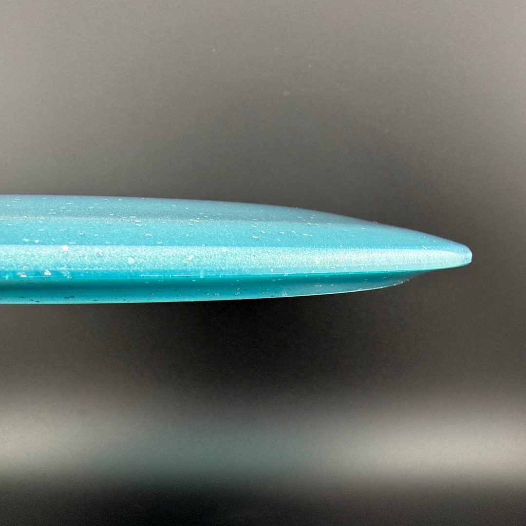 Moondust Champion Eagle - F2 Innova