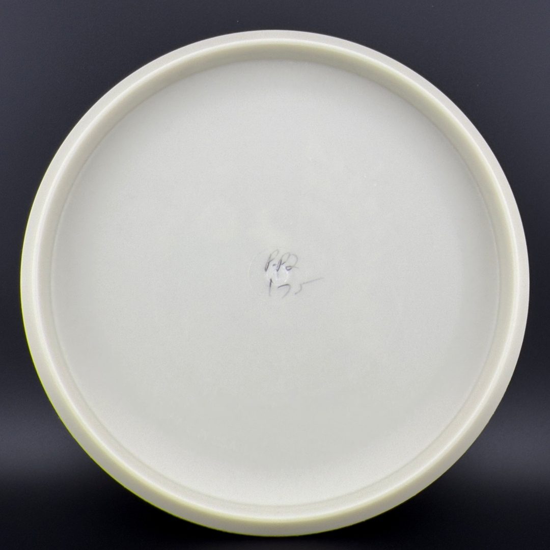 Glow P-Line P2 - Imperial Eagle 1 - 2017 Innova Made Discmania