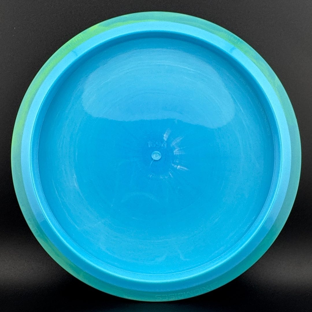 Neutron Bokeh Axiom