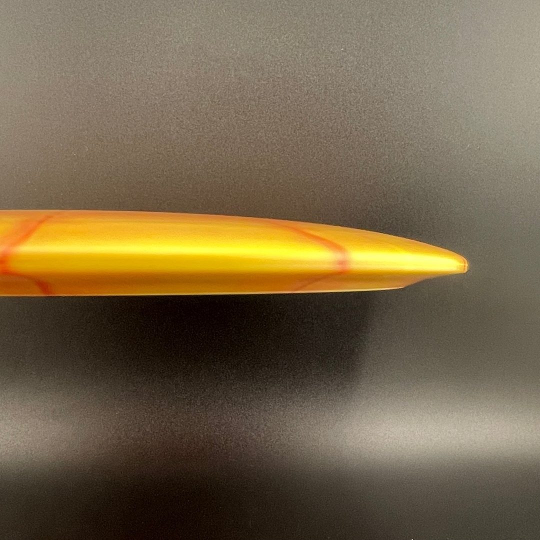 Lux Vapor Essence - Swords & Shield Discmania