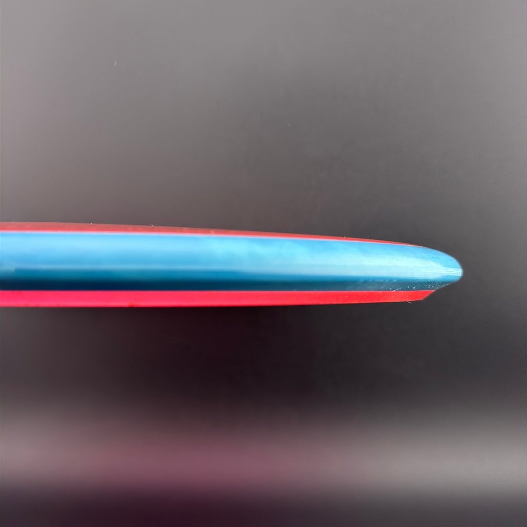 Particle Glow Soft Proton Hex - OTB Open 2026 Axiom