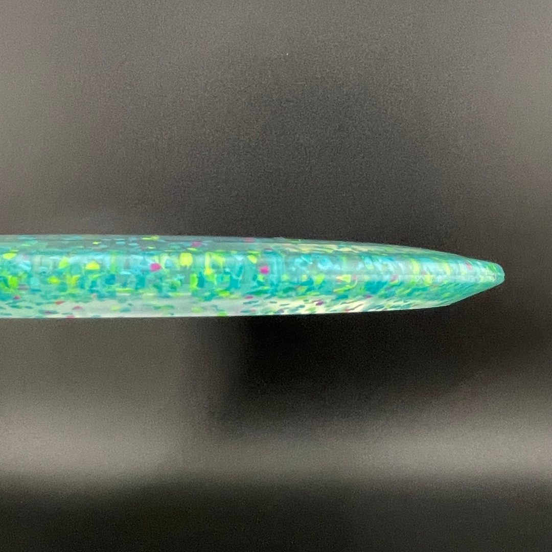 Stiff Cryztal Confetti Sting - 2026 Ledgestone Discraft