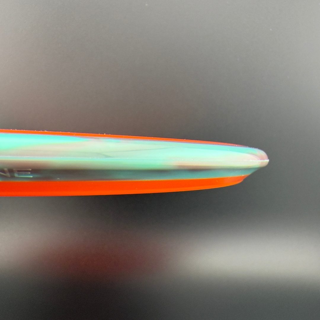 Neutron Balance - Discs Ahoy Axiom