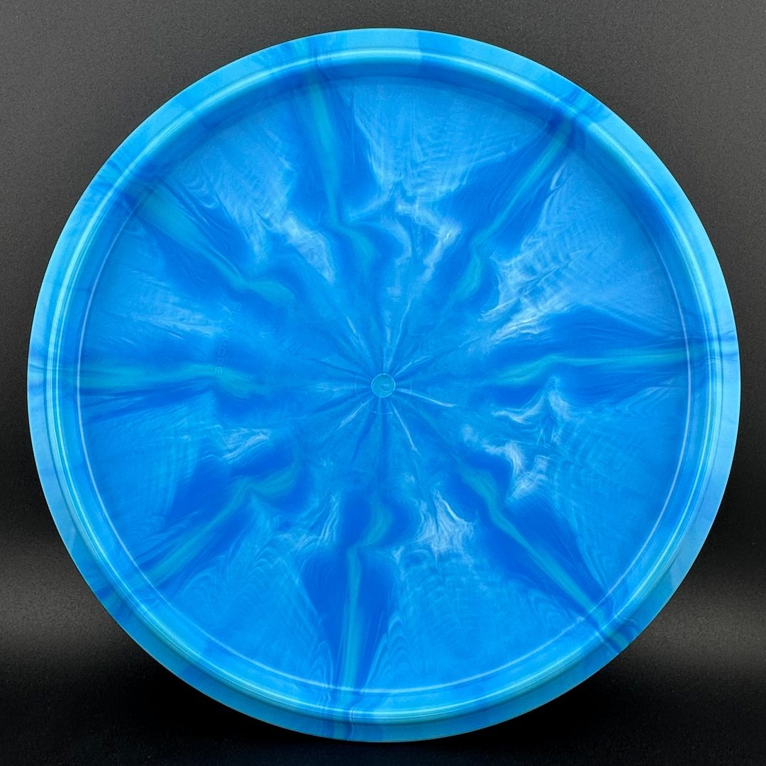 Gold-Ice Burst Claymore - Craftsmanship Latitude 64