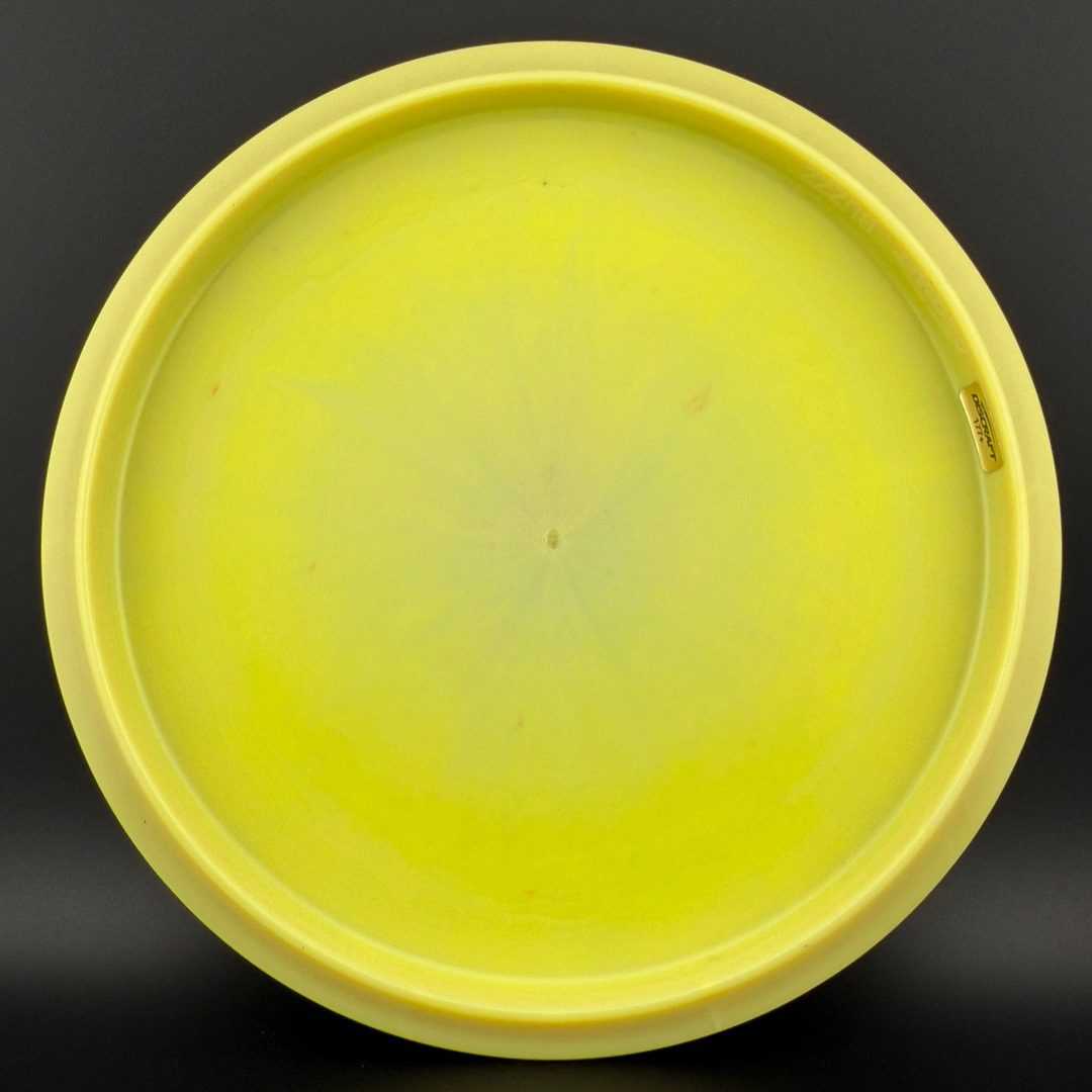 Swirl ESP Buzzz - Paul McBeth 5x World Champion Discraft
