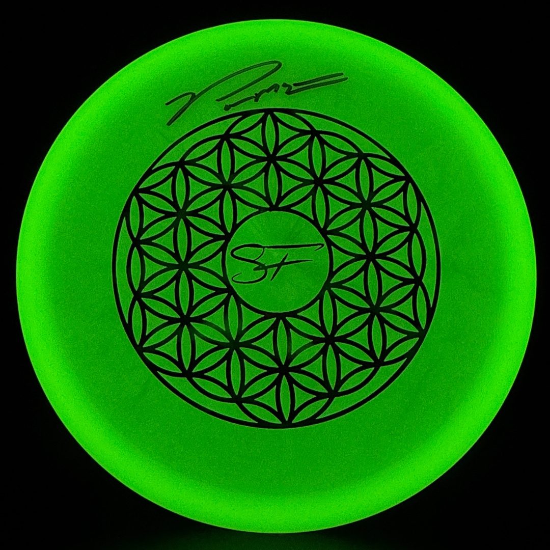Glow C-Line MD3 Penned - Supreme Flight - Paul McBeth Autographed Discmania