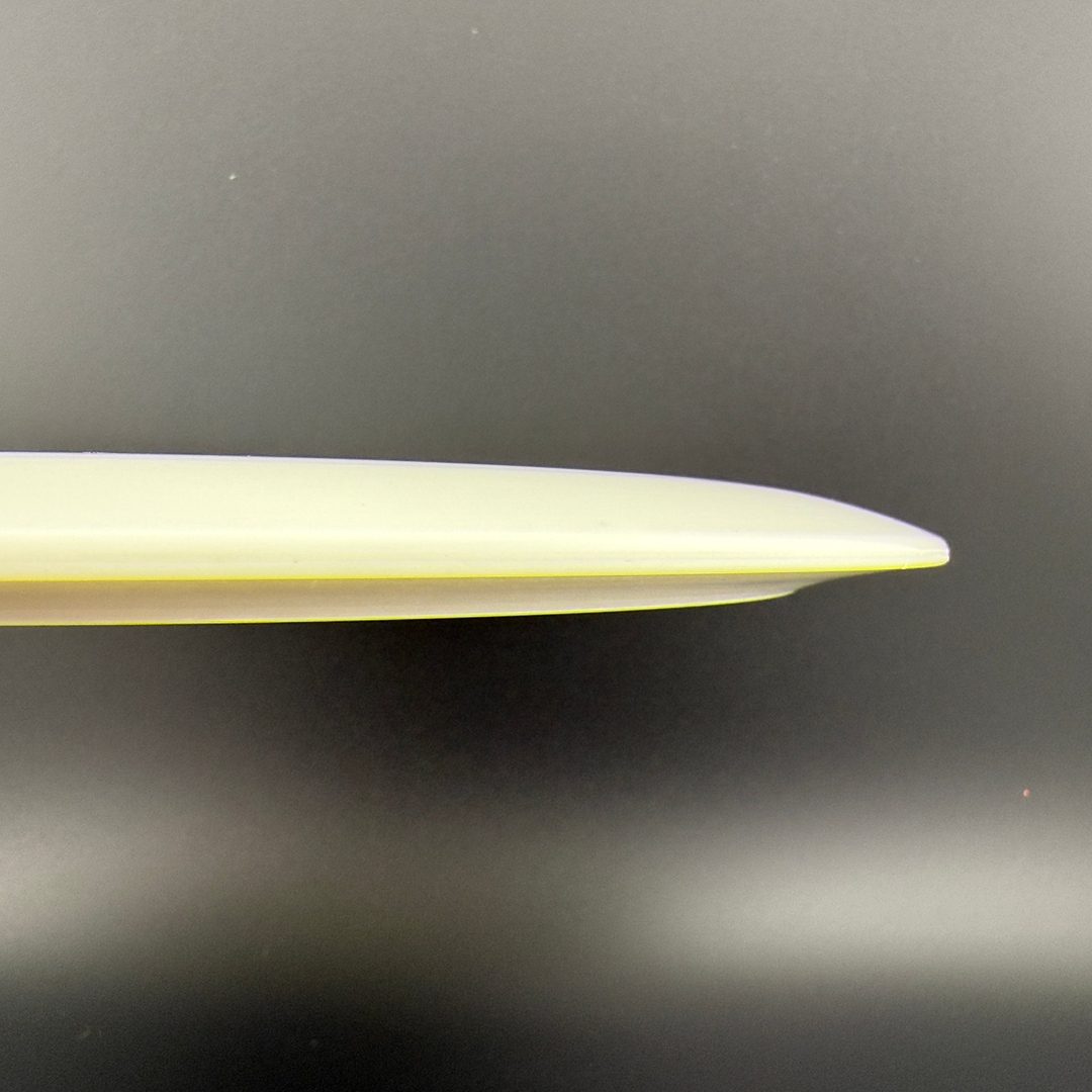 Z Glo Thrasher - Limited Edition Discraft