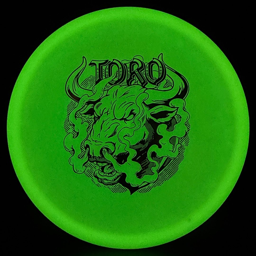 Classic Glow Champion Toro - Artist's Corner Innova