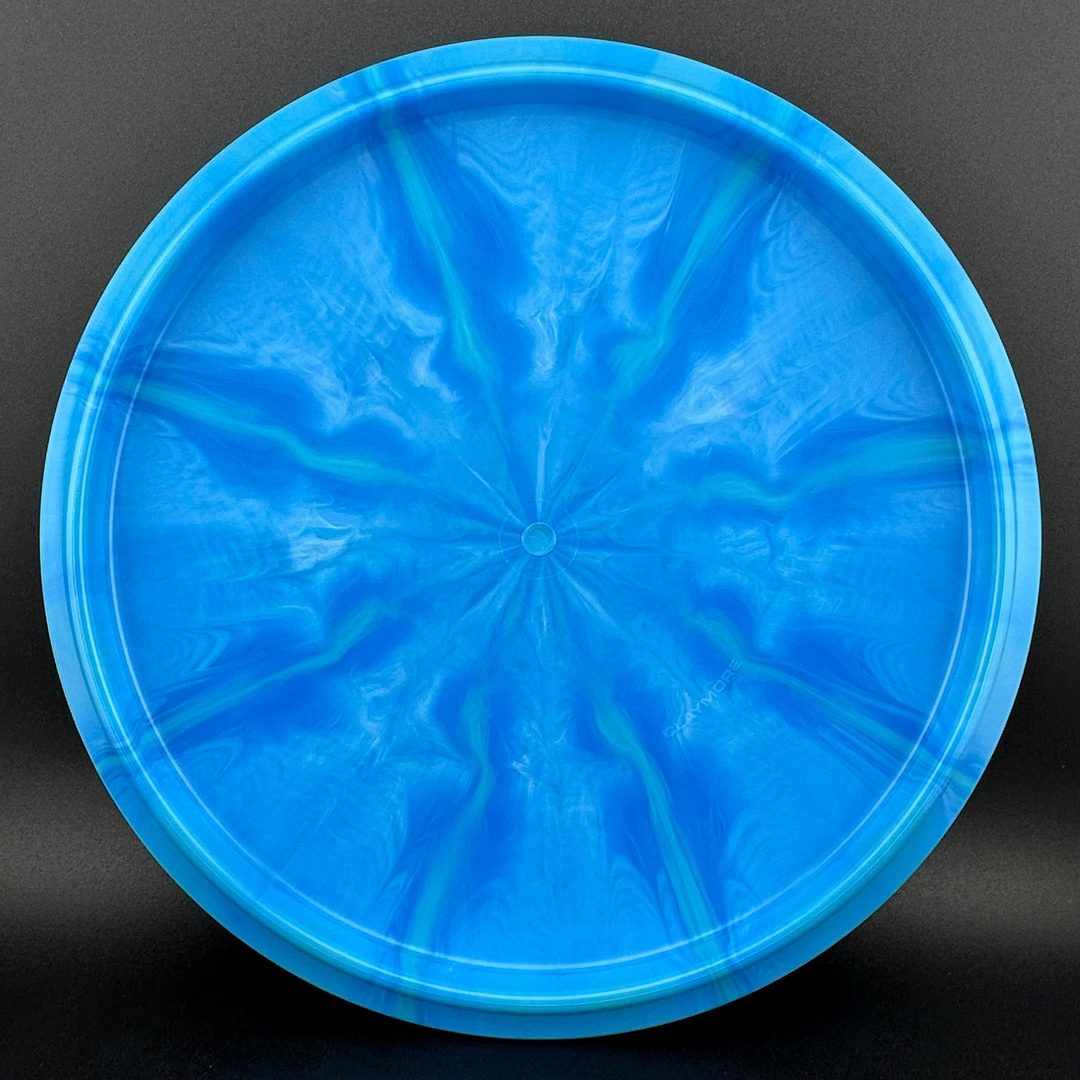 Gold-Ice Burst Claymore - Craftsmanship Latitude 64