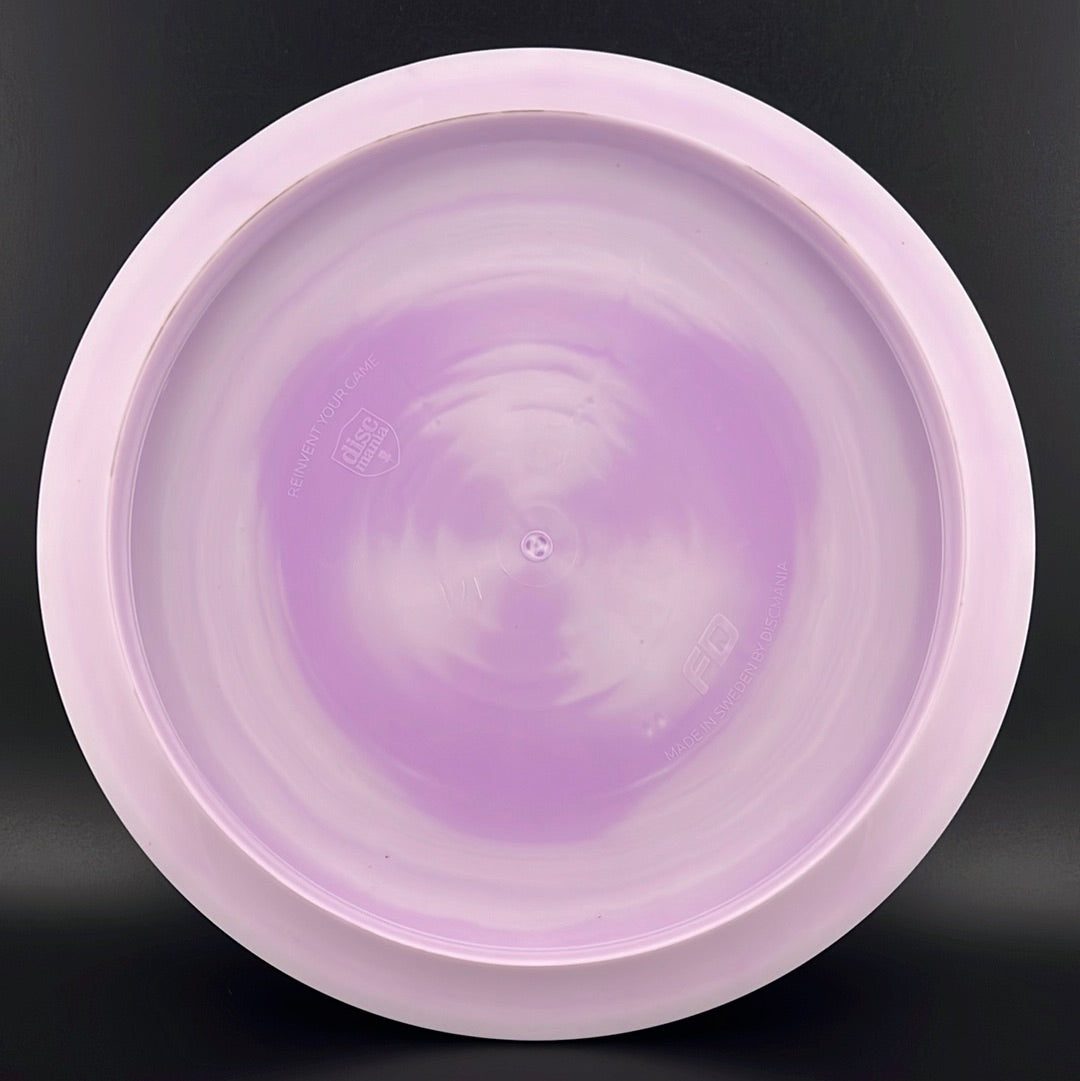 Swirly S-line FD - Official Tri-Fly Huk Dyed X-Outs Discmania