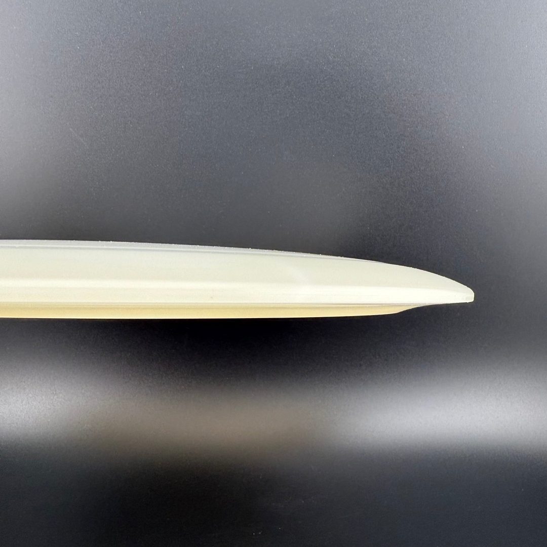 Lux Vapor DD - Limited Sword & Shield Stamp Discmania