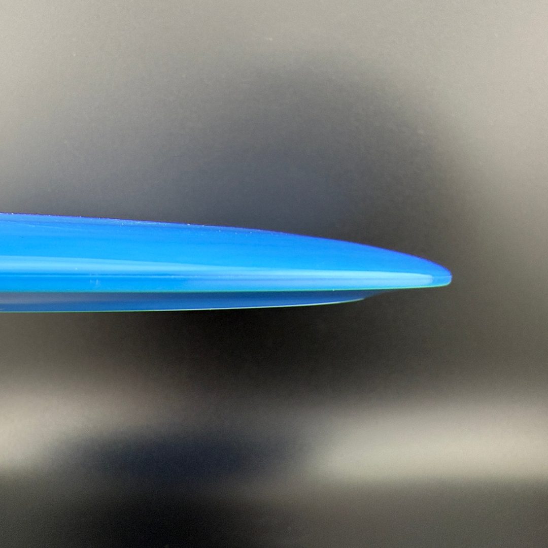 Royal Grand Grace - Lightweight Latitude 64