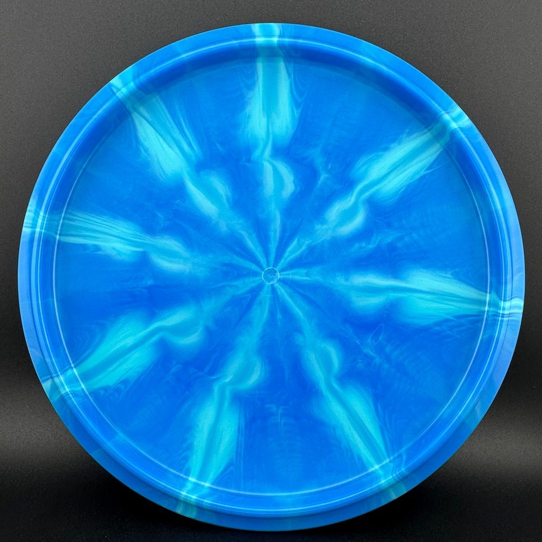 Gold-Ice Burst Claymore - Craftsmanship Latitude 64