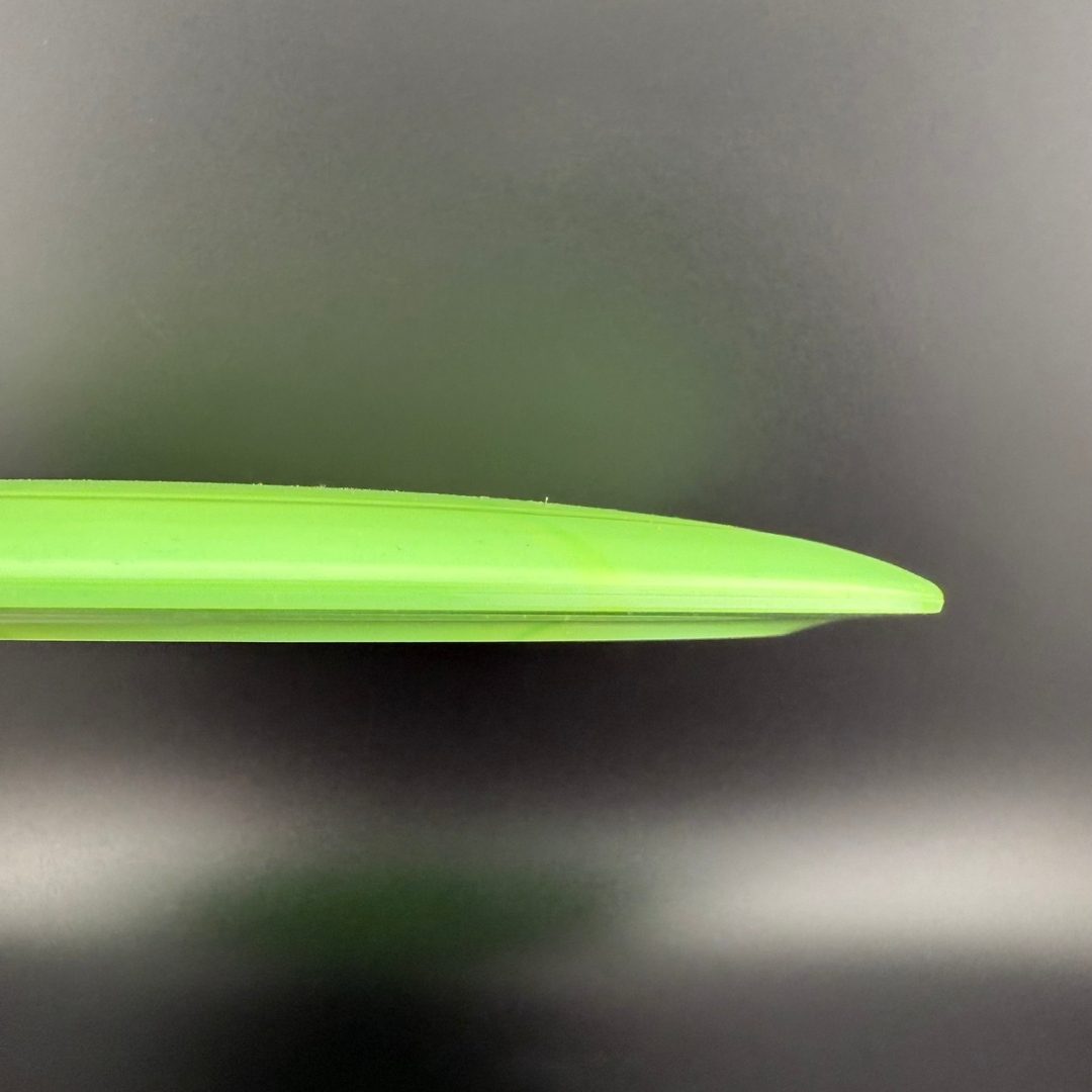 Lux Vapor DD - Limited Sword & Shield Stamp Discmania