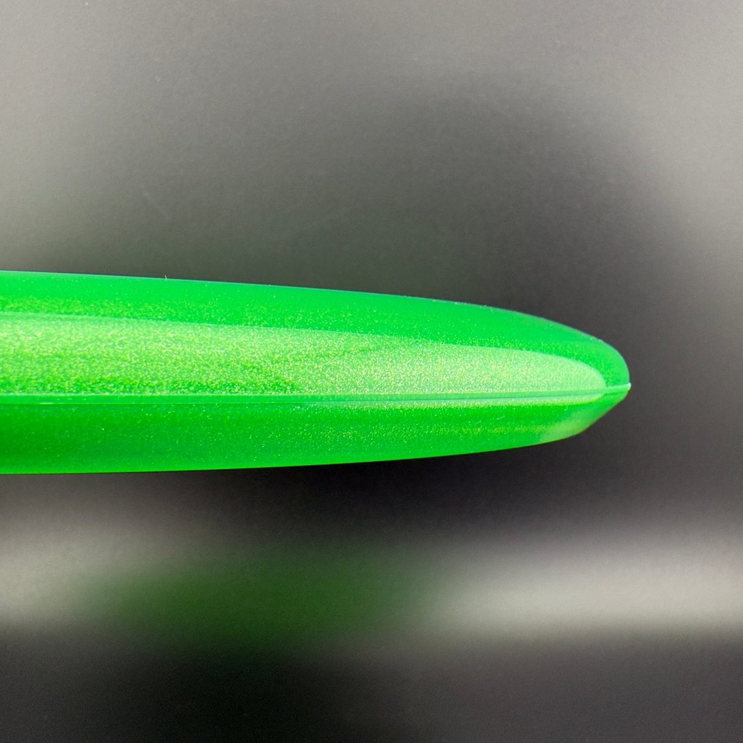 Moondust Champion Aviar - Lucky Star Stamp Innova