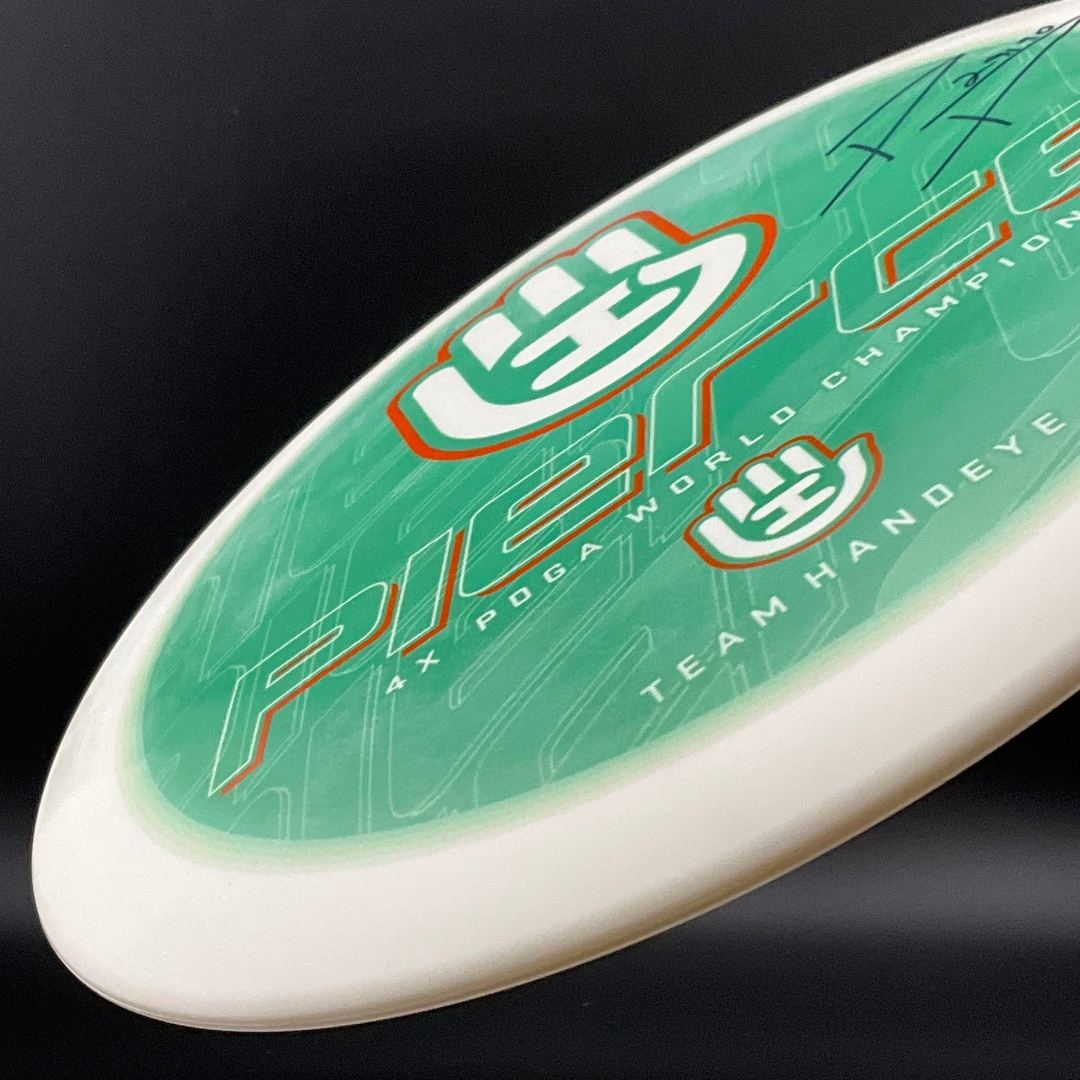 DyeMax Fusion Defender *Signed* - 2018 Pierce 4X World Champion Team Handeye Dynamic Discs