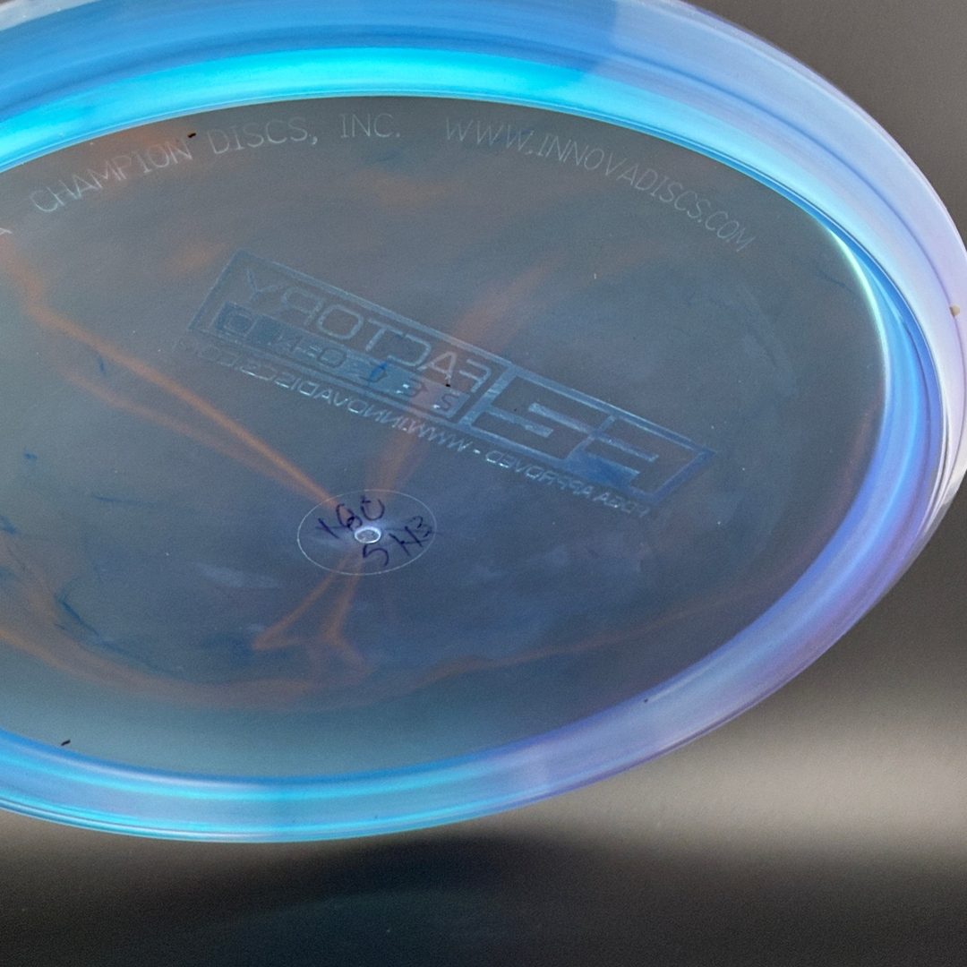 Champion Shark3 Penned - F2 Innova