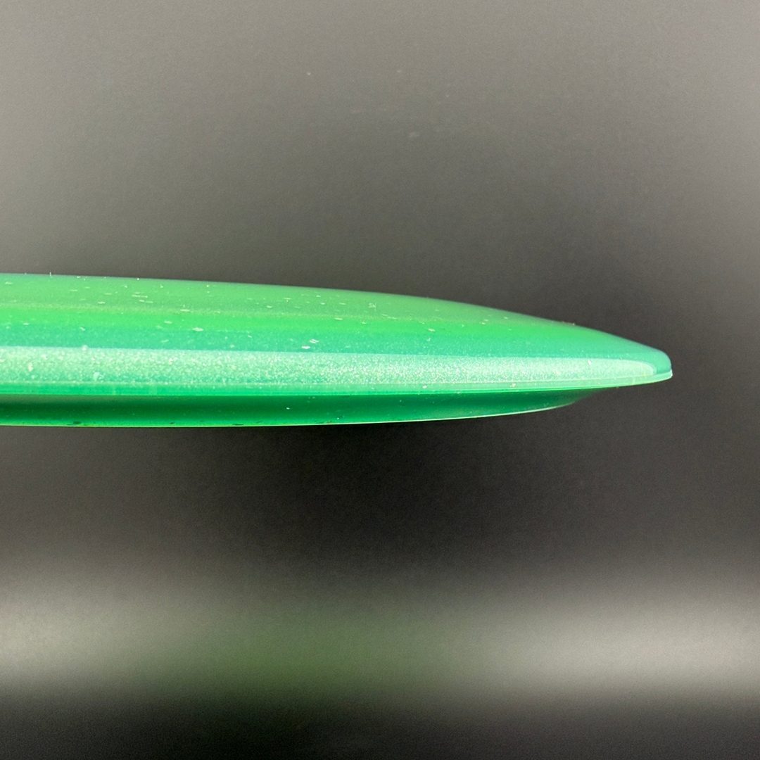 Moondust Champion Eagle - F2 Innova