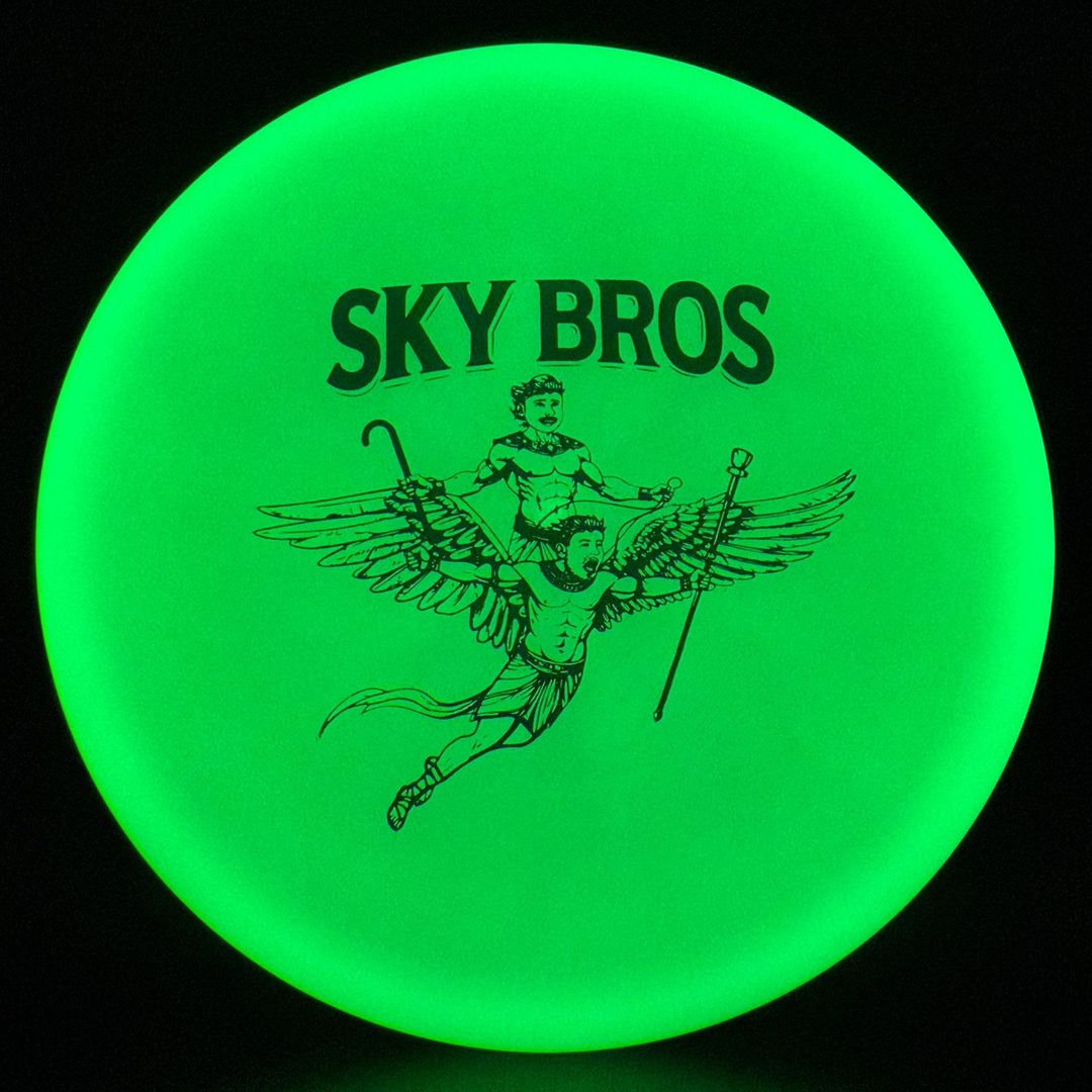 Color Glow C-Line P2x - Sky Bros Discmania