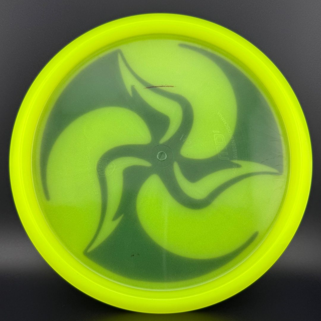 Color Glow C-Line MD1 - Official Tri-Fly Huk Dyed X-Out Discmania