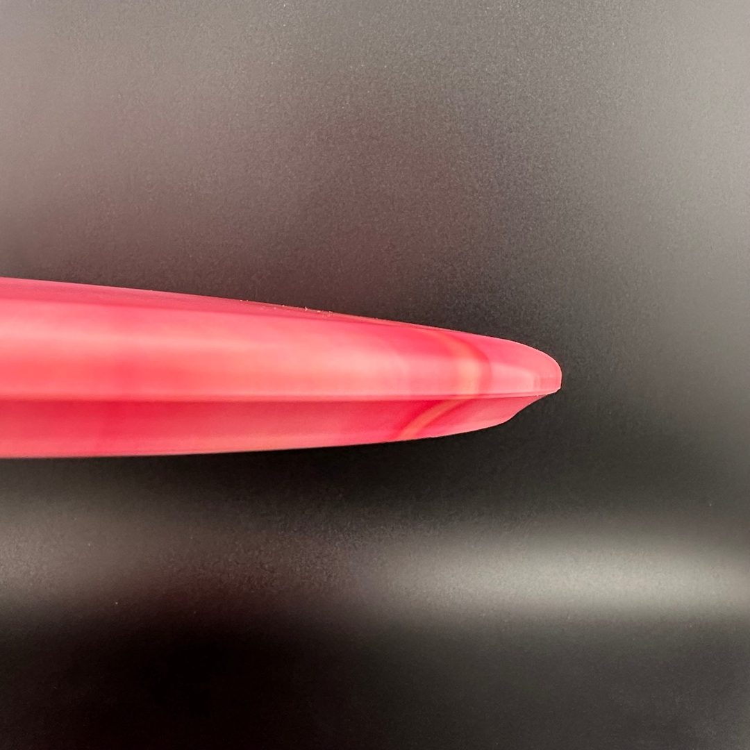 Gold-Ice Burst Claymore - Craftsmanship Latitude 64