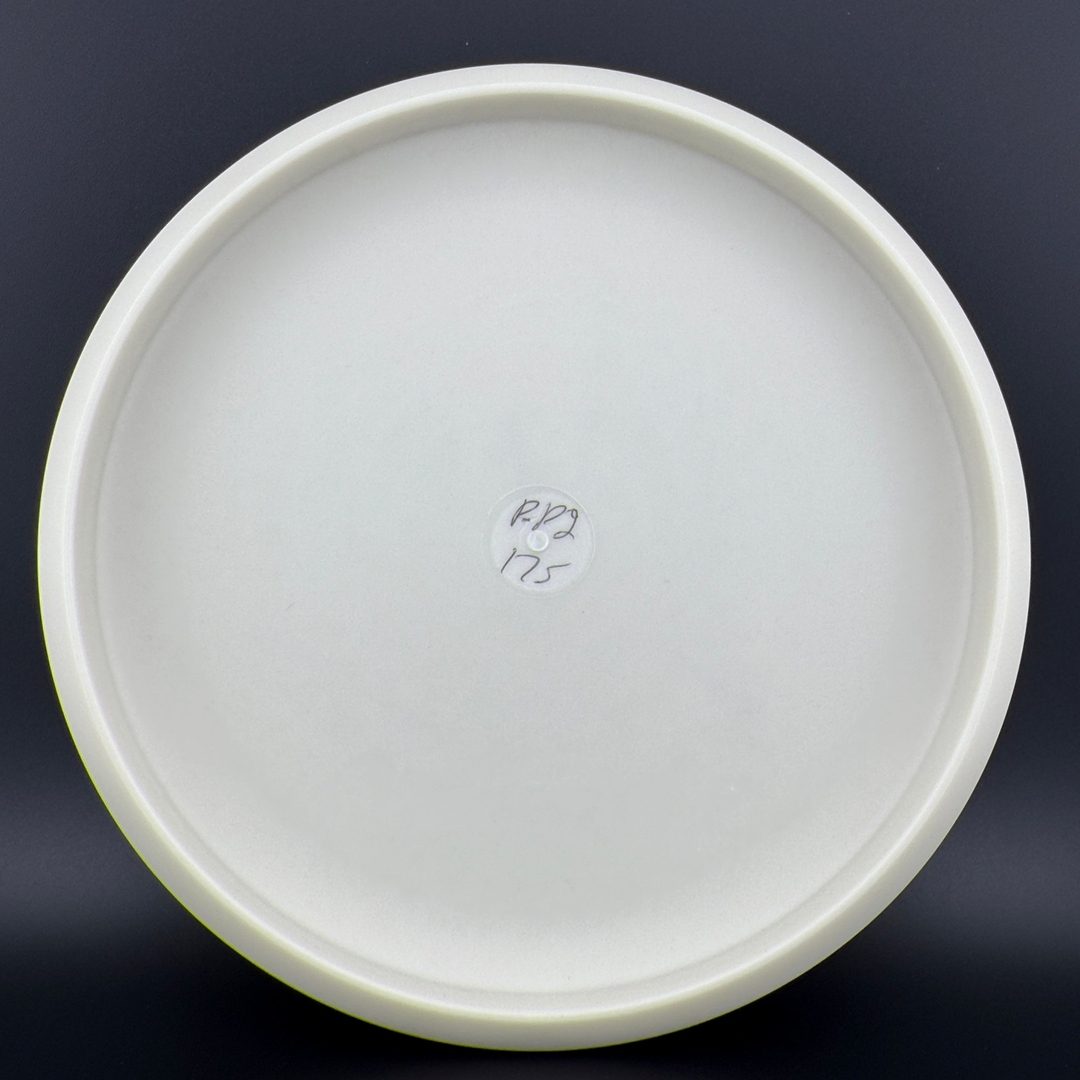 Glow P-Line P2 - Imperial Eagle 1 - 2017 Innova Made Discmania