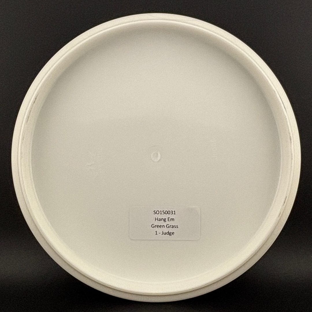 Fuzion Judge - DyeMax - Green Grass - April Fools Dynamic Discs