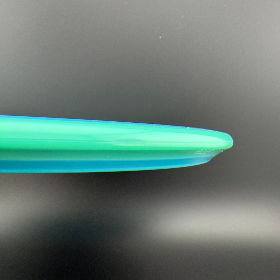 Neutron Balance - Discs Ahoy Axiom