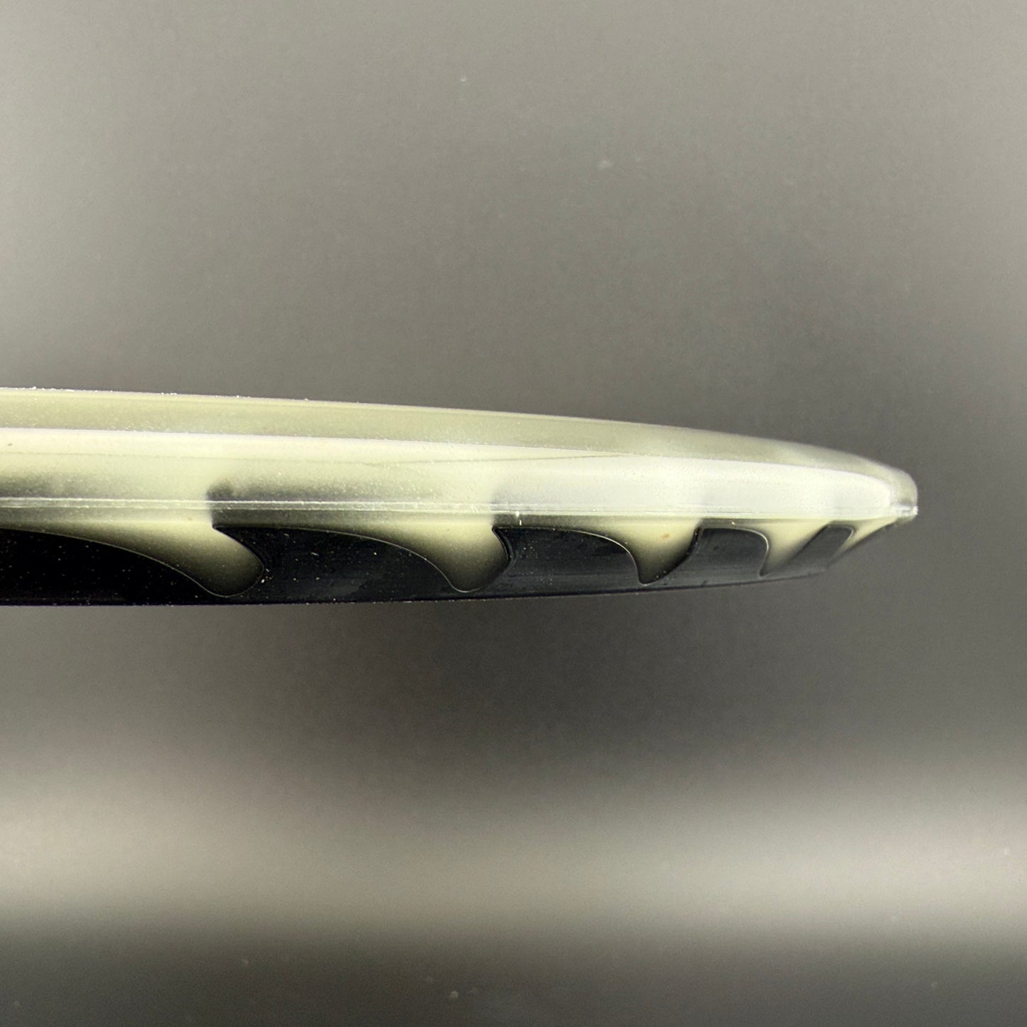 FuZed Glo Z Buzzz - Glow / Black Rim