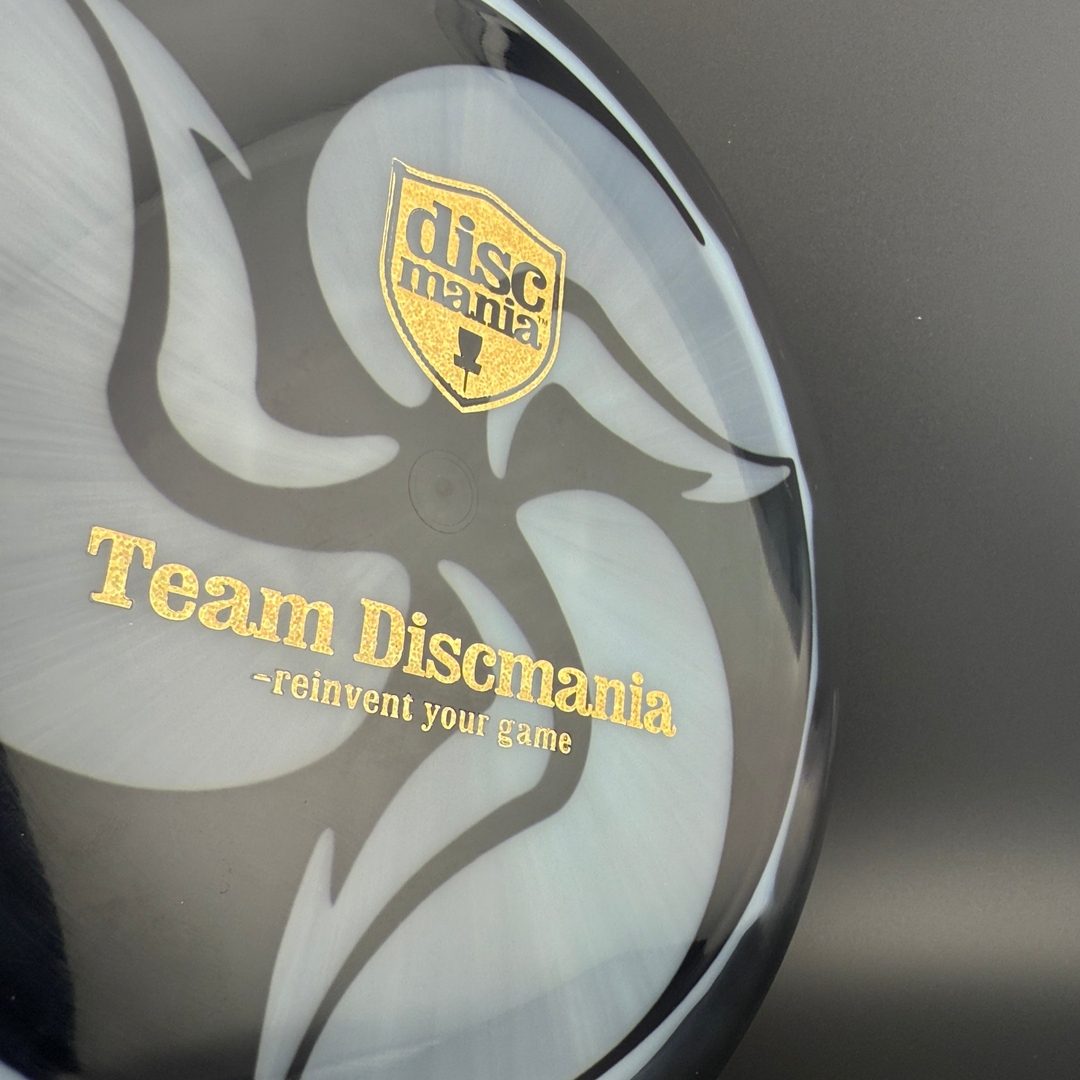 Horizon C-Line Cloud Breaker - Team Discmania Official Huk Dyed Discmania