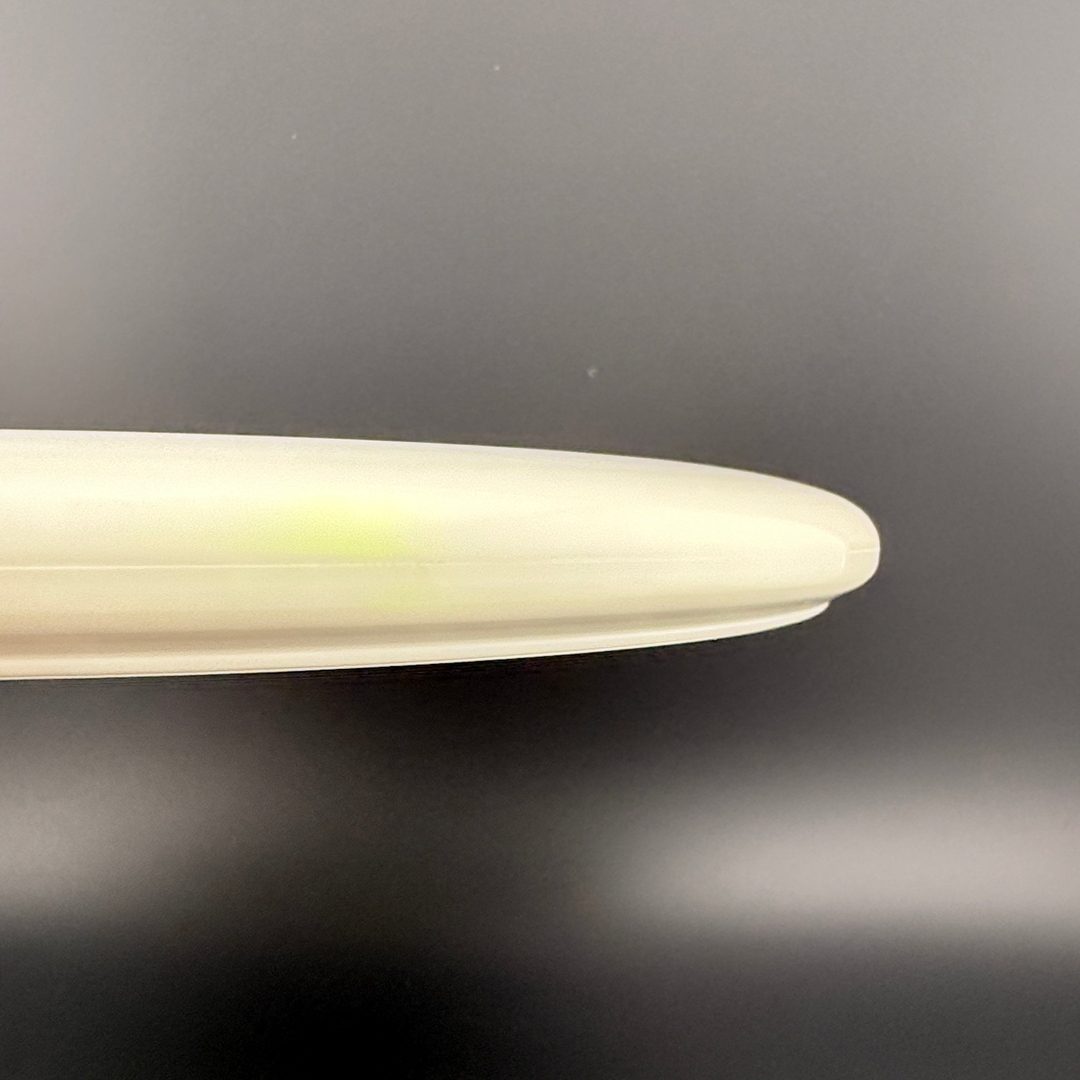 Fuzion Judge - DyeMax *Gibson Stash* Dynamic Discs