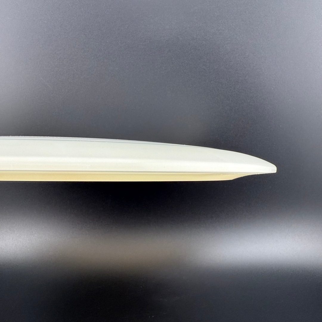 Lux Vapor DD - Limited Sword & Shield Stamp Discmania