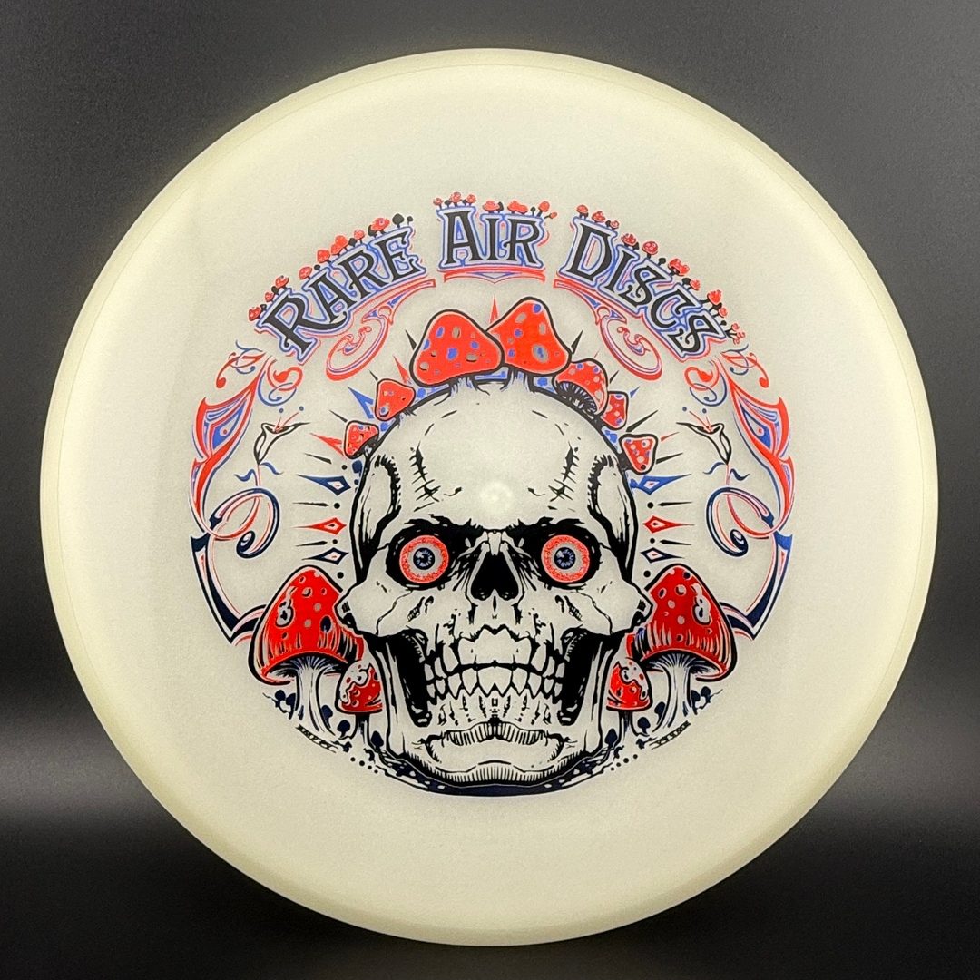 Total Eclipse Envy - Crushin' Amanitas by Manny Trujillo Axiom