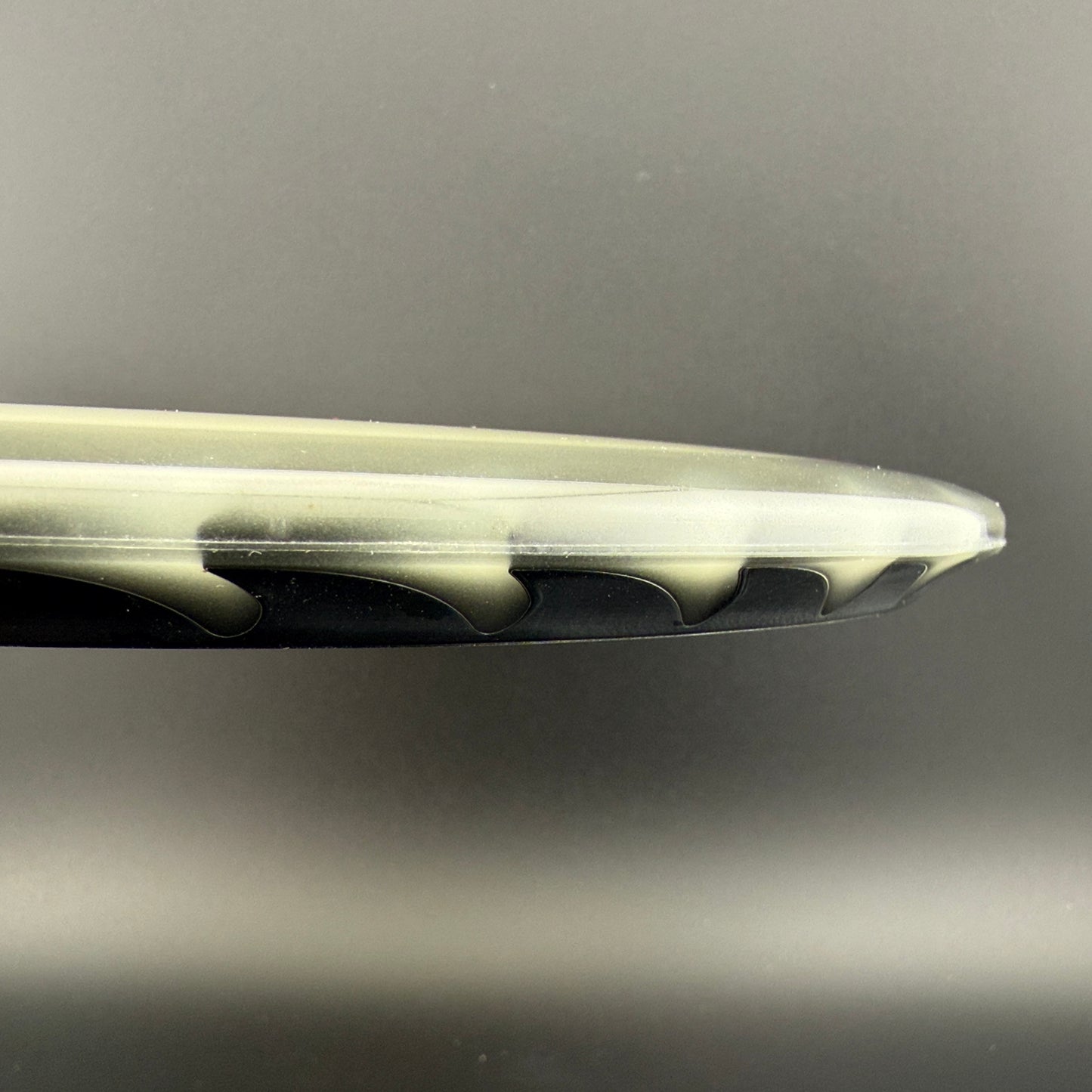 FuZed Glo Z Buzzz - Glow / Black Rim