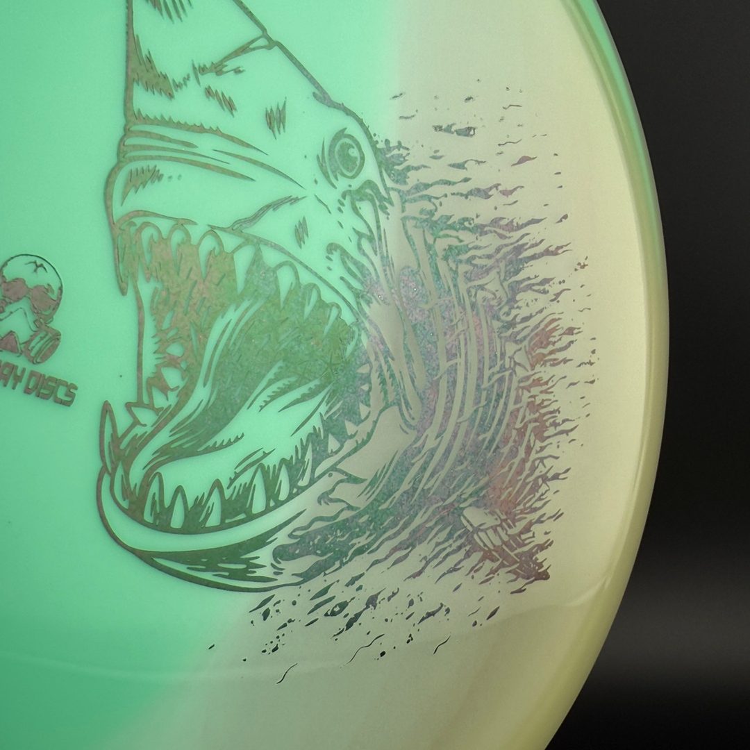 Glow Retina Chemtrail - Disintegrating Shark Doomsday Discs