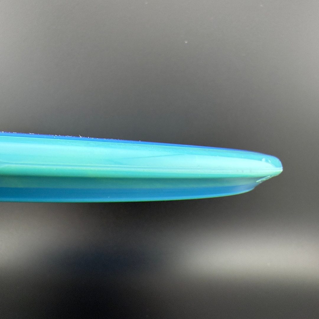 Neutron Balance - Discs Ahoy Axiom