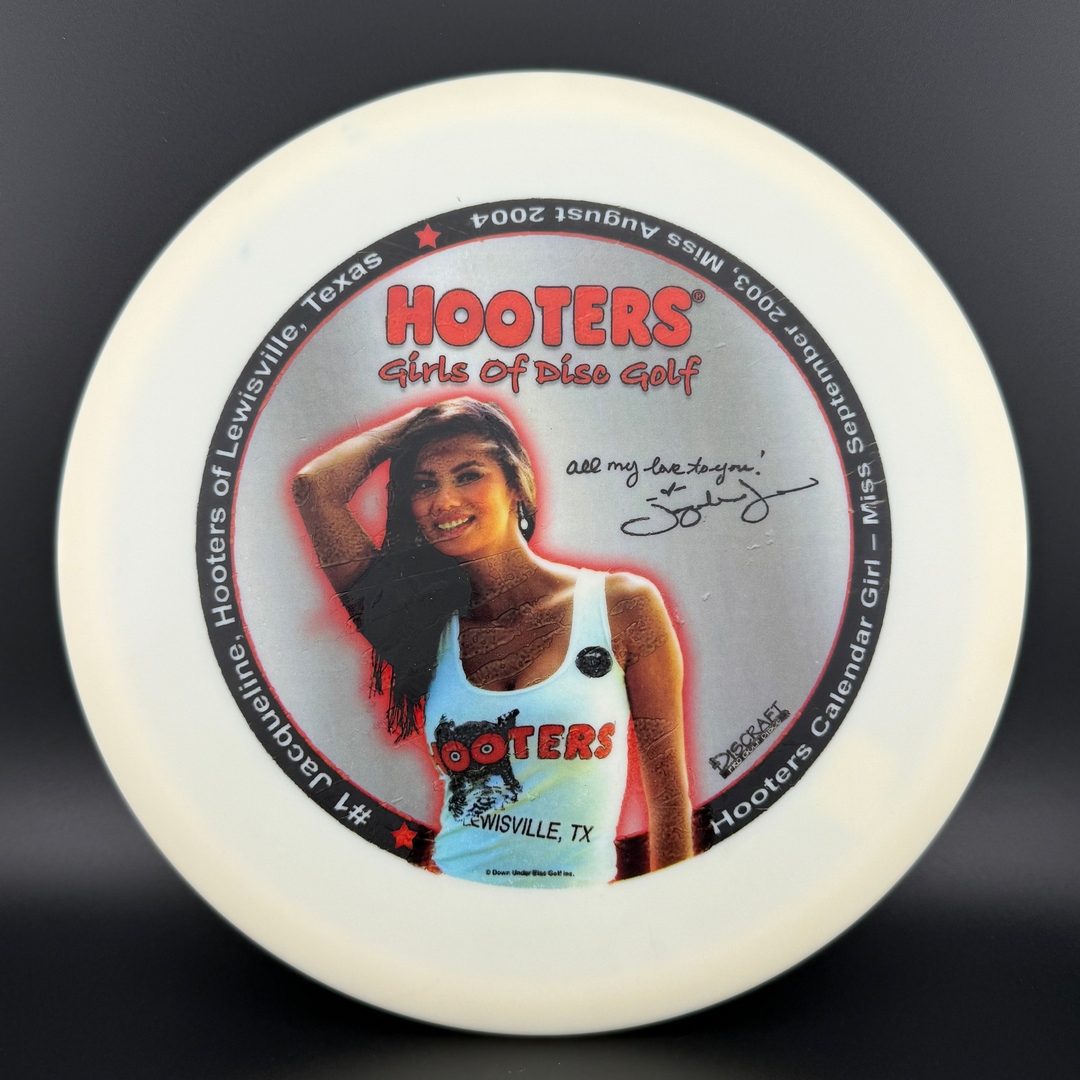 ESP Buzzz First Run *Scan's Stash* - Hooters Girls Of DG - #30/50 2006 Discraft